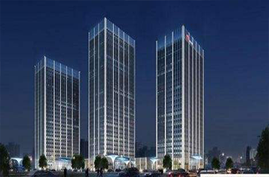 實(shí)力雄厚，設(shè)備完善